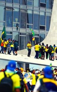 Enfim, a culpa é do Constituinte