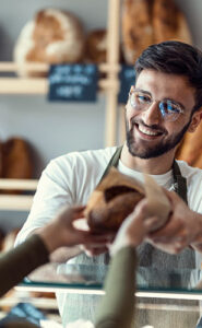 “O POVO COME PÃO, NÃO IDEOLOGIA”
