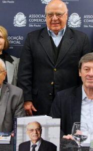 Marcel Solimeo tem trajetória celebrada em livro lançado pela Associação Comercial de São Paulo